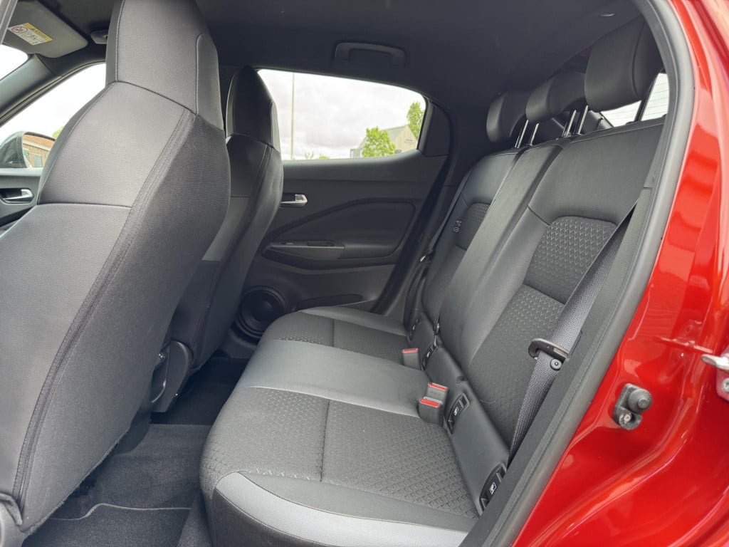 Nissan Juke 1.6 hybrid n-connecta parking pack