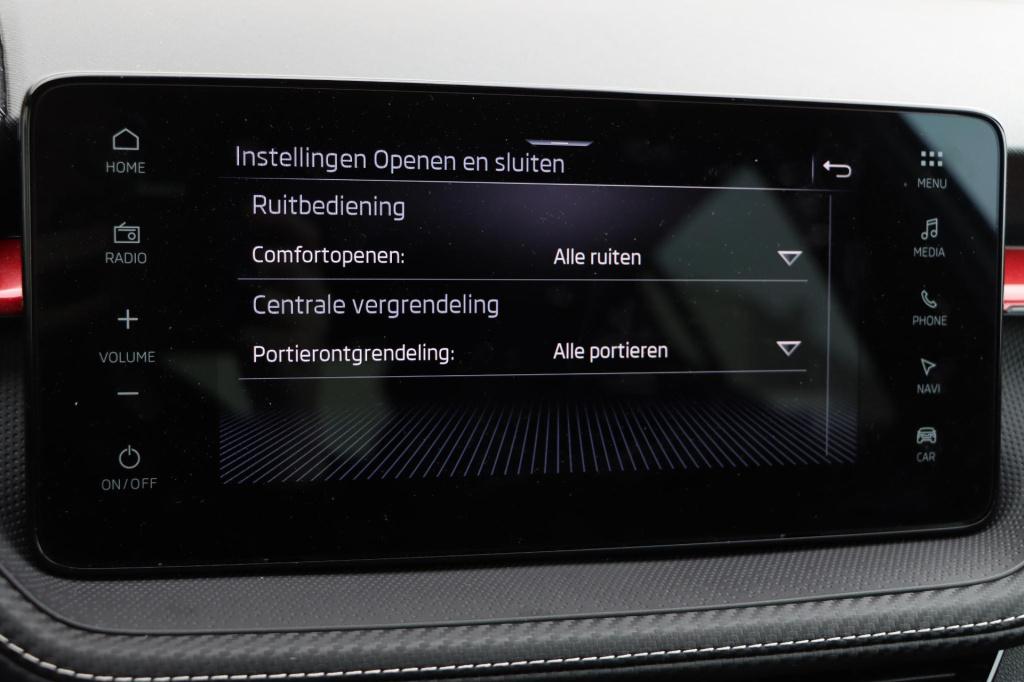 Skoda Fabia 1.0 tsi monte carlo 115pk dsg7