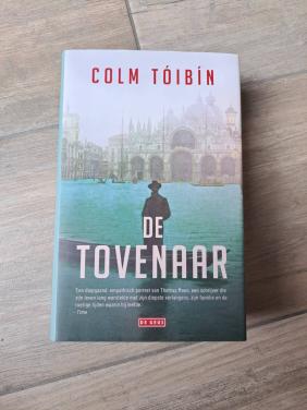 Roman De tovenaar van Colm Toibin