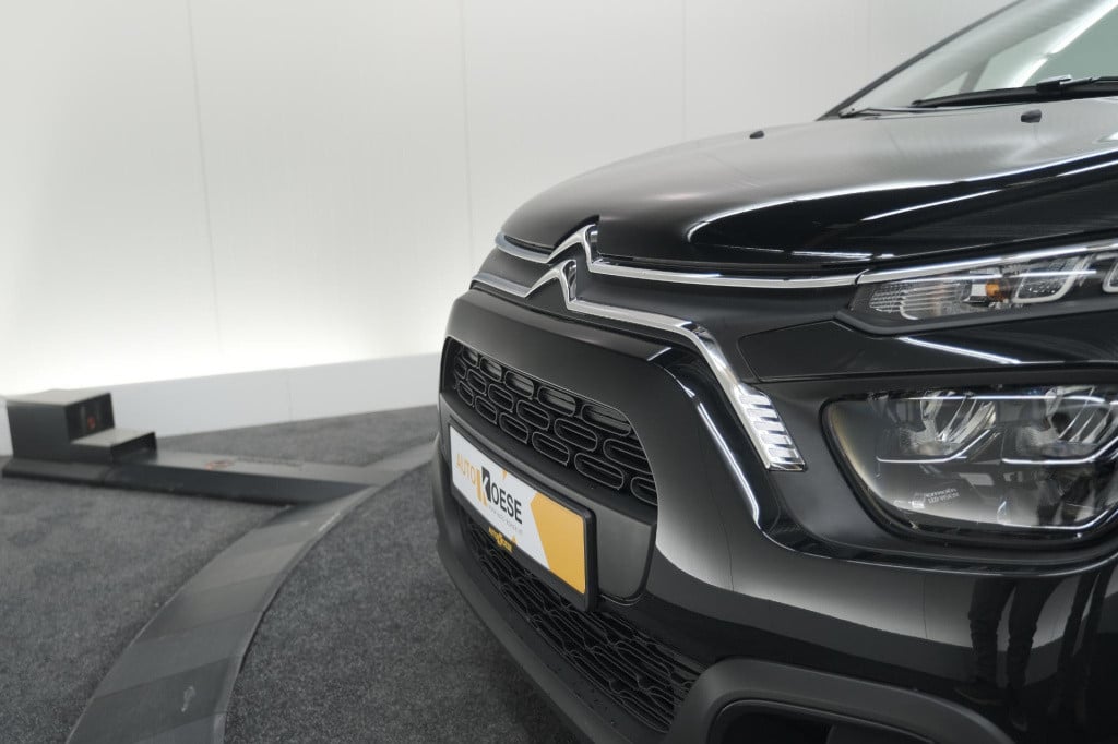 Citroen C3 puretech 110 eat6 max | apple carplay | parkeersensoren | 16 inc