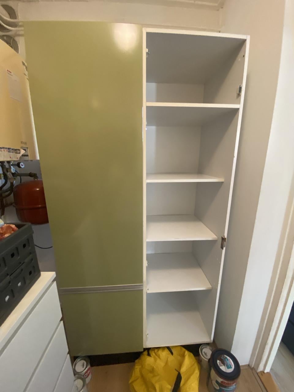 Kasten (vintage keukenkast + ikea malm)