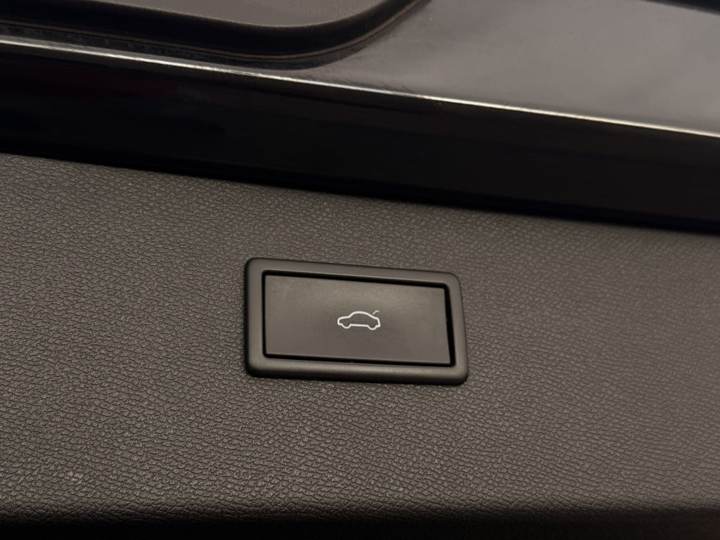 Cupra Formentor 1.5 tsi | acc | beats | apple carplay | achteruitrijcamera 