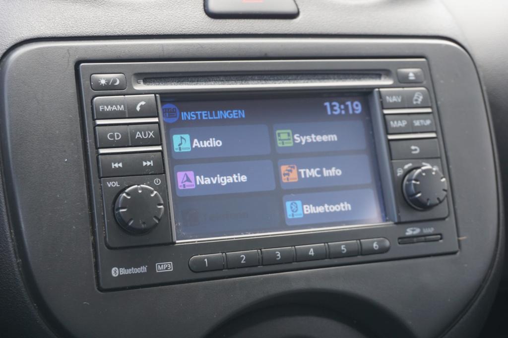 Nissan Micra 1.2 dig-sr connect edition 1e eigenaar - airco / navi / bt / e