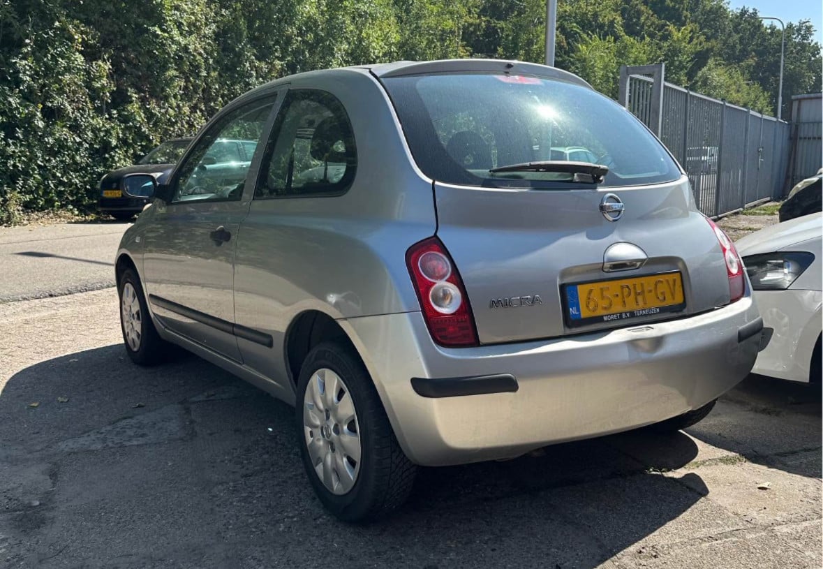 Nissan Micra 1.3i