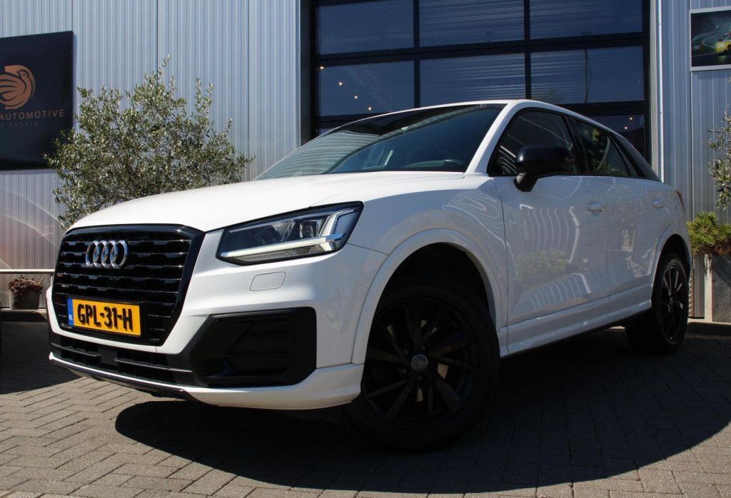 Audi Q2 1.4 tfsi sportline - automaat - acc - led - matrix - apple carplay 