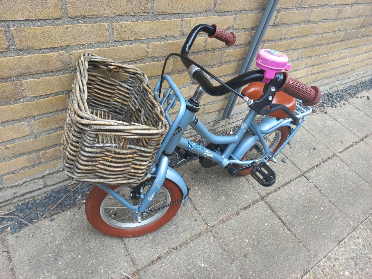 Te koop 12 inch meisjesfiets