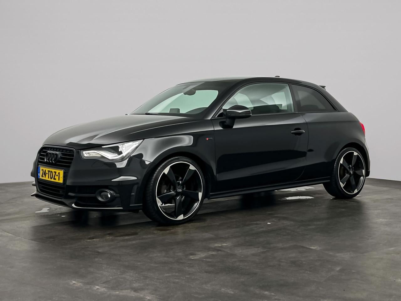 Audi a1 1.2 Tsfi / 3x S line / Xenon / navi / cruise