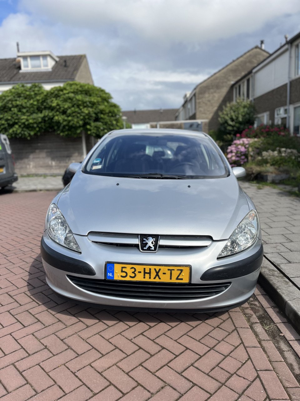 Peugeot 307 - 1.6-16V XT