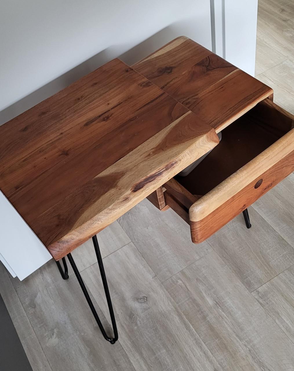 Nachtkastje 1 x links 1 x rechts