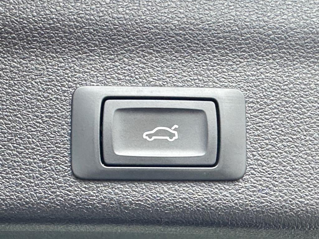 Audi A6 avant v6 55 tfsi 340pk quattro s-line | panoramadak | trekhaak | 20