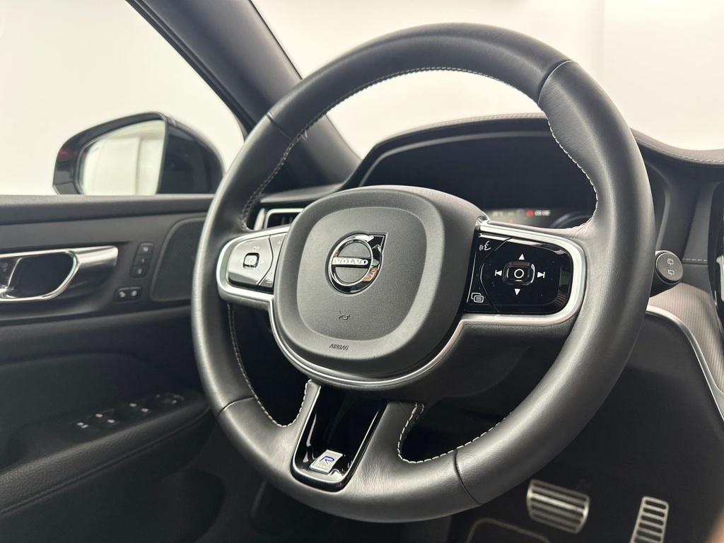 Volvo V60 t8 390pk recharge r-design| pano| 360camera| hud| adap.cruise