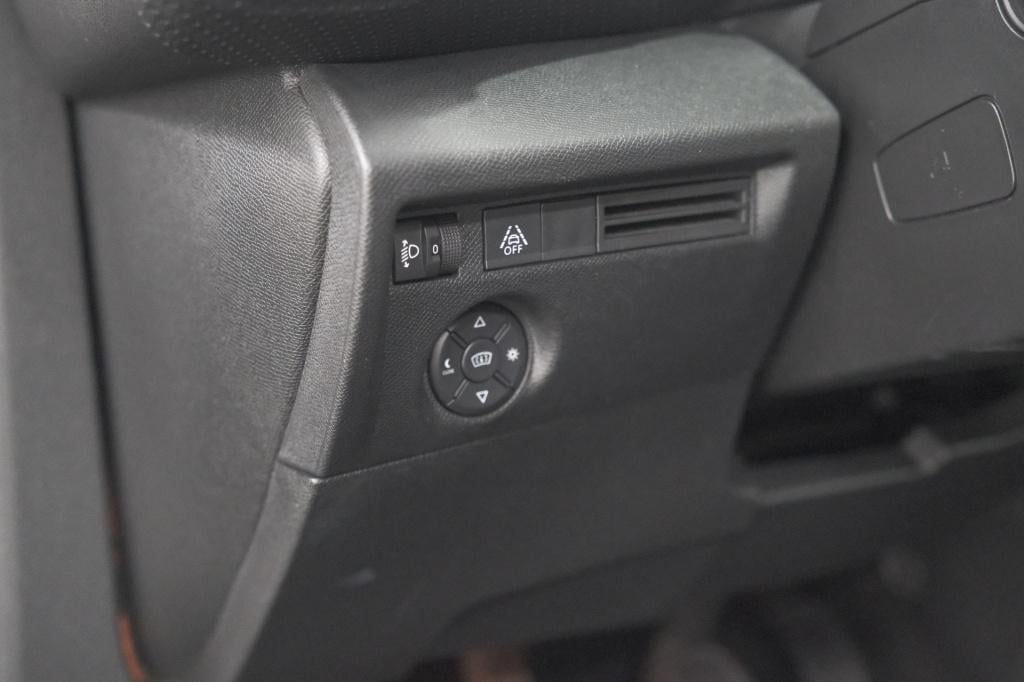 Citroen C4 puretech 130 feel pack | head-up display | camera | navigatie | 