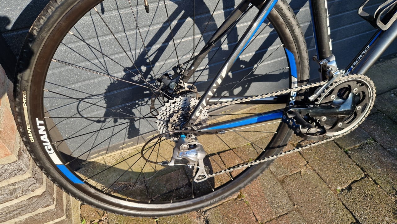 Te Koop: Giant Anyroad M/L