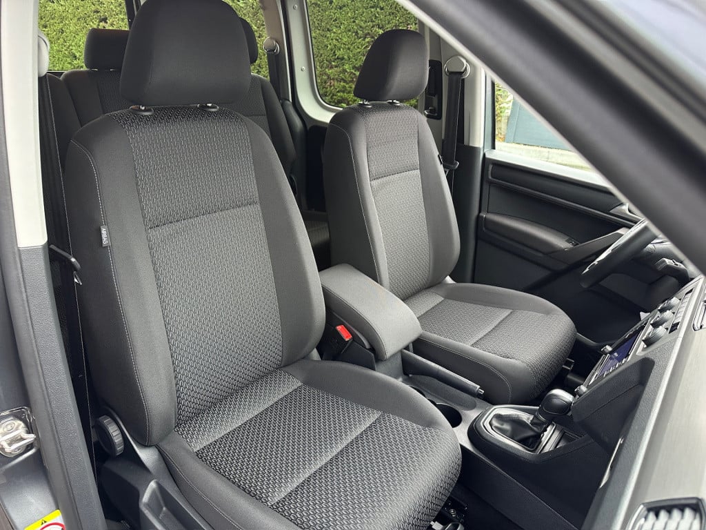 Volkswagen Caddy 1.4 tsi 131pk dsg 5-persoons trendline | cruise | carplay 
