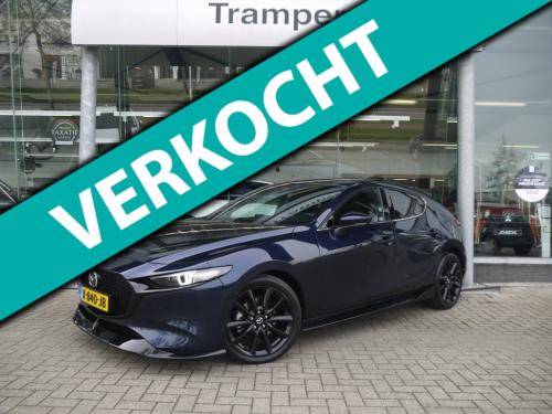 Mazda 3 2.0 skyactiv-x 180 pk luxury |aero pack|bose|trekhaak|rijklaar