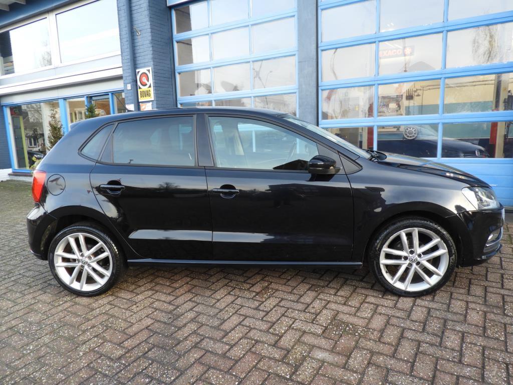 Volkswagen Polo 1.2 tsi highline nap apple carplay