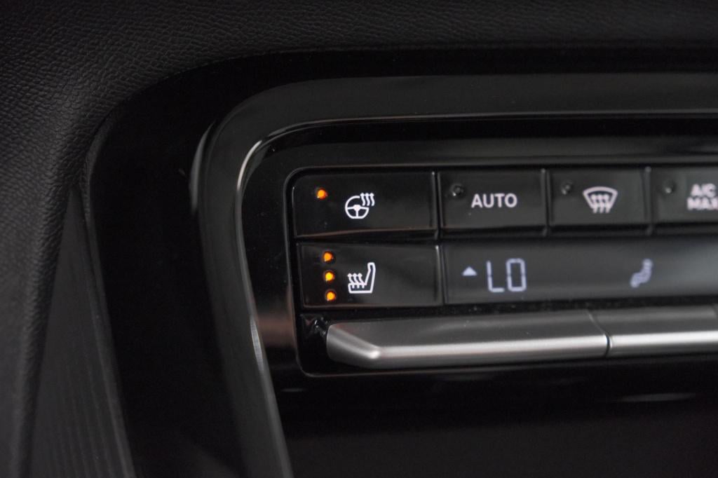 Citroen C3 Aircross 1.2 hybrid 145pk max | camera | dodehoekdetectie | navi