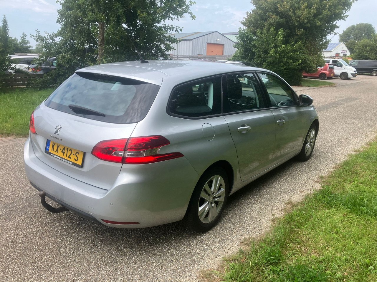 Peugeot 308  1.2