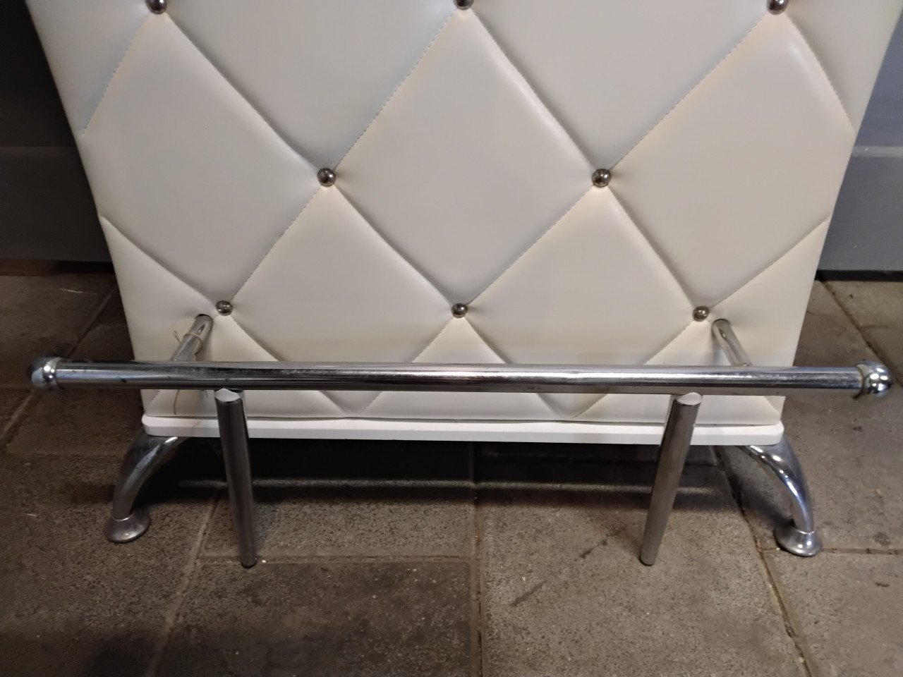 Vintage bar