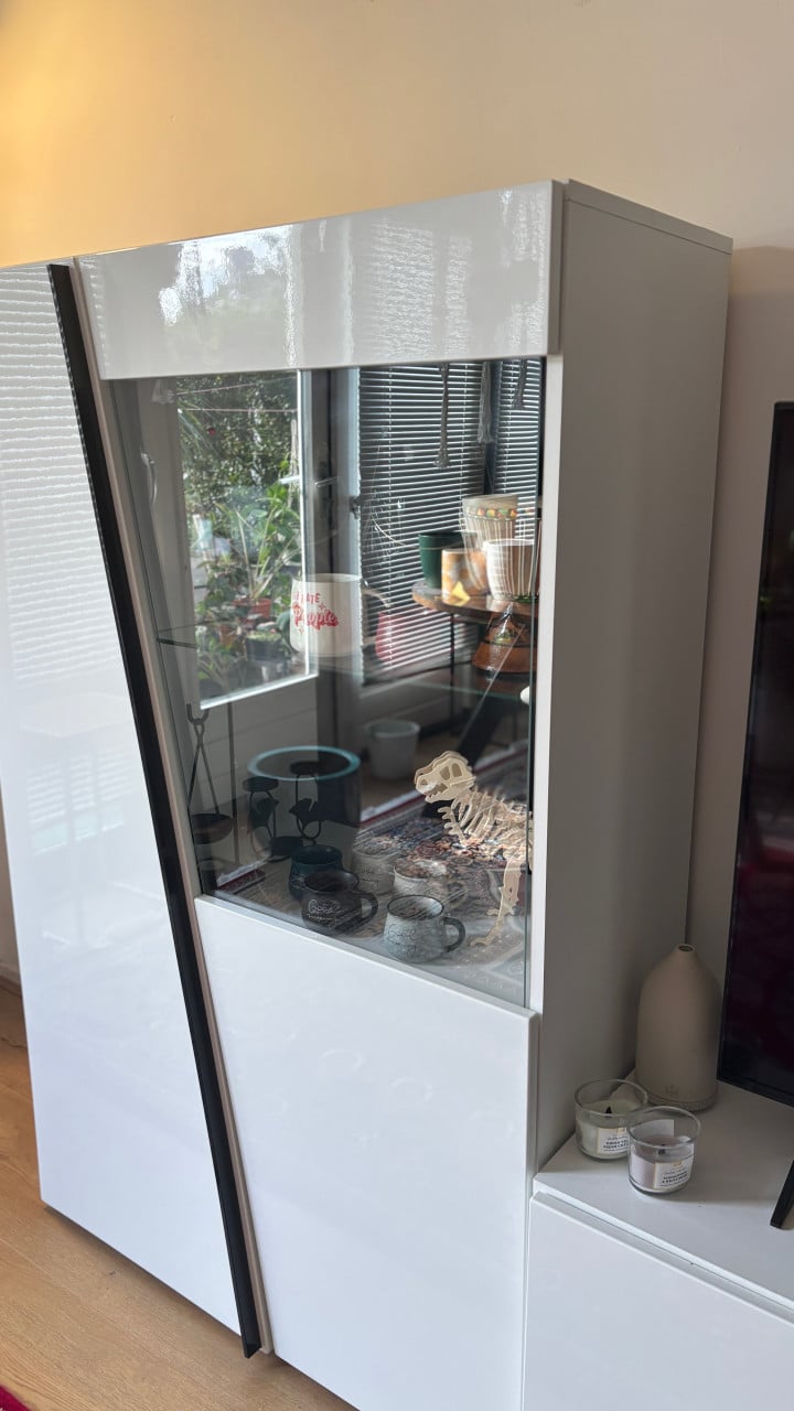 Moderne witte woonkamerkast – complete set met tv-meubel en plank
