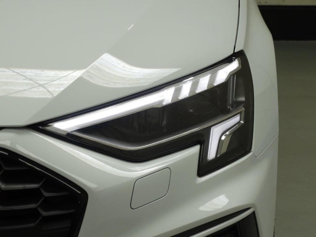 Audi A3 35 tfsi 150pk s tronic s line edition