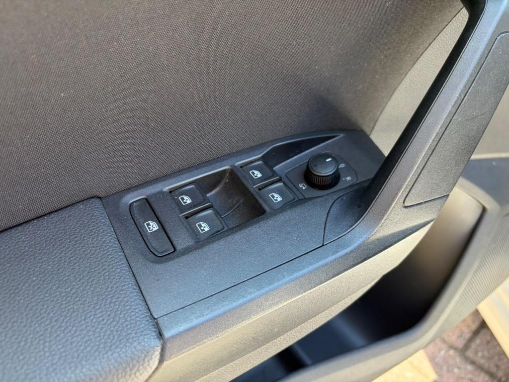 Seat Ibiza 1.0 tsi fr bnsint.