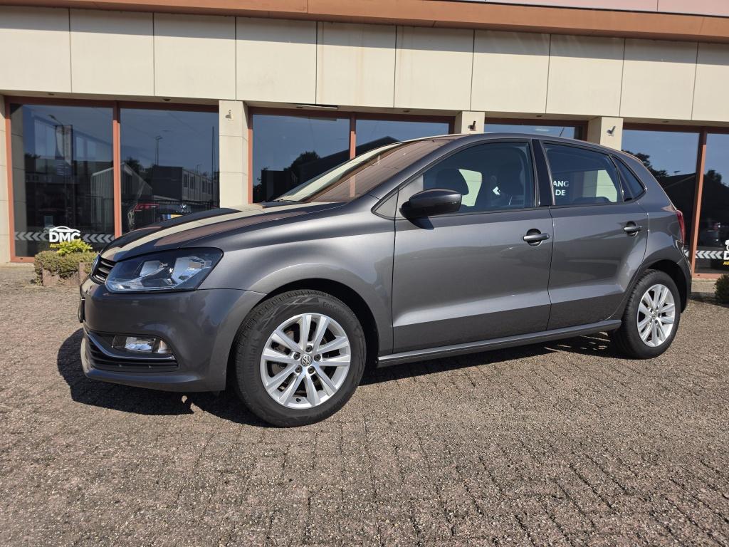 Volkswagen Polo 1.2 tsi comfortline connected series | airco | stuurbekr | 