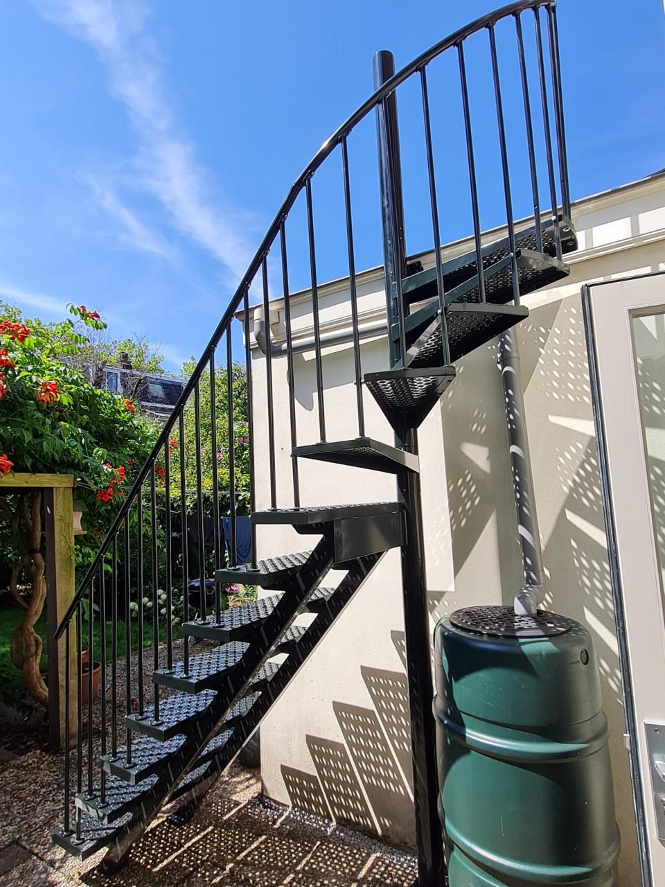 Buitentrappen op maat – van ontwerp tot montage!