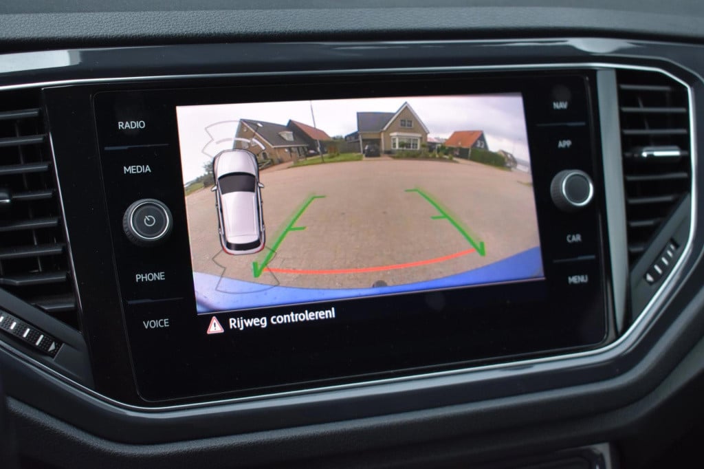 Volkswagen T-roc 1.0 tsi sport | virtual cockpit | trekhaak | camera | nap 