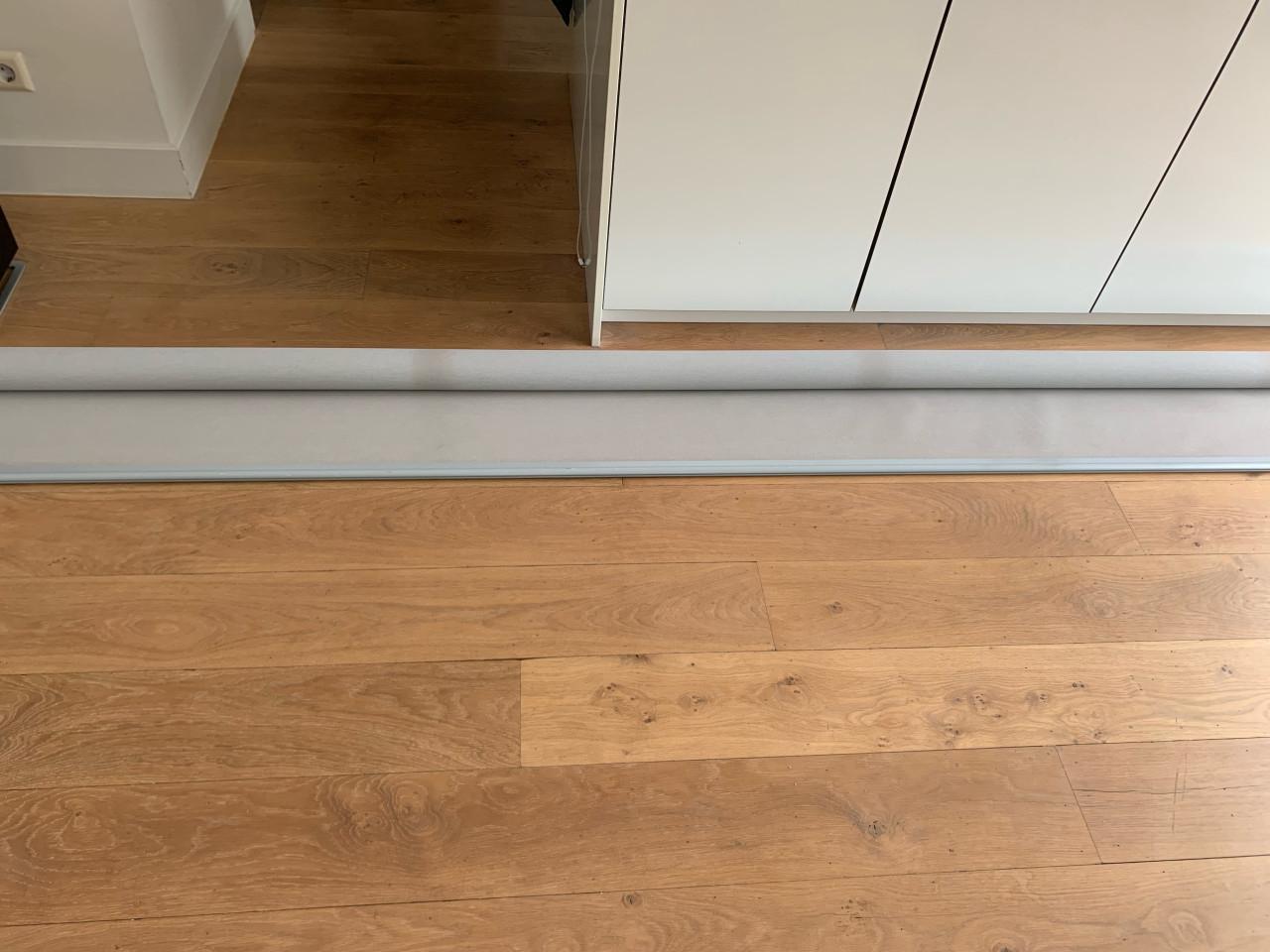 Rolgordijn breedte 337 Lengte 173 licht grijs/beige