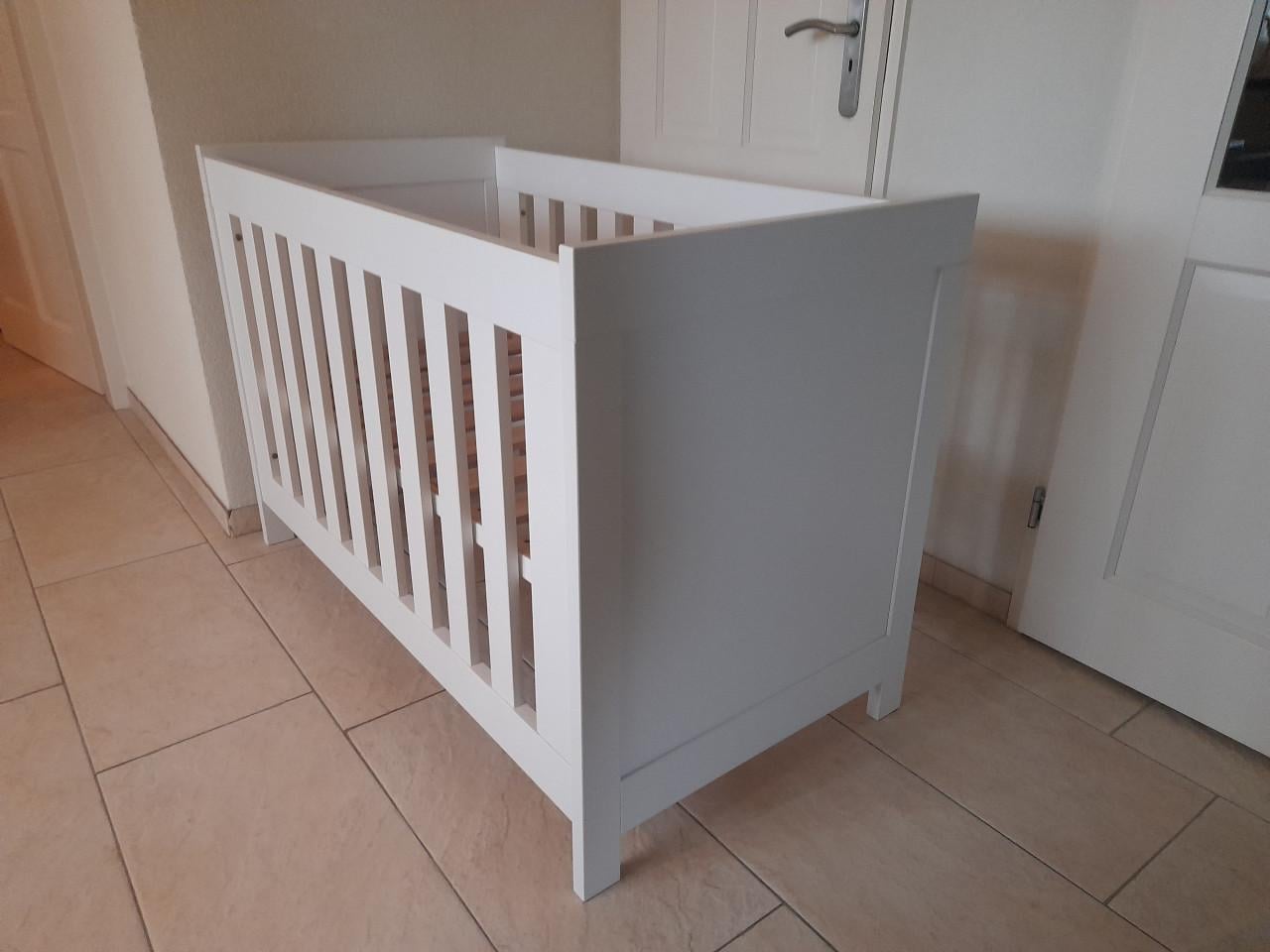 TWF Ledikantje (in goede nette staat )