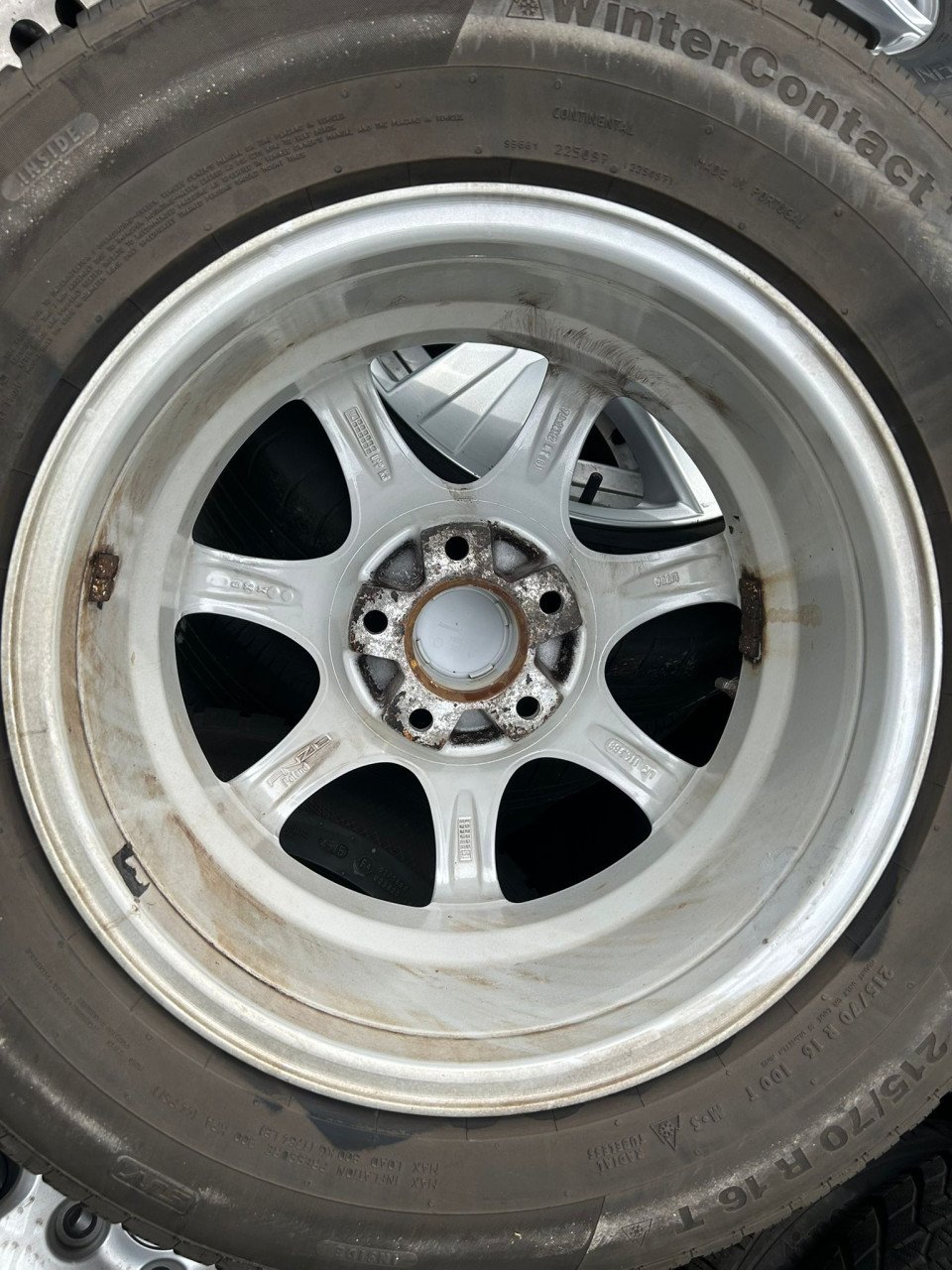 ANZO LM VELGEN 16 INCH MET BANDEN