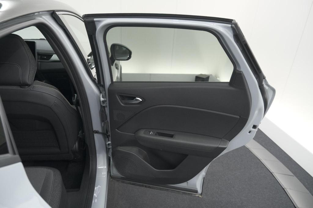 Renault Captur 1.8 e-tech full hybrid 160 techno | camera | adaptieve cruis