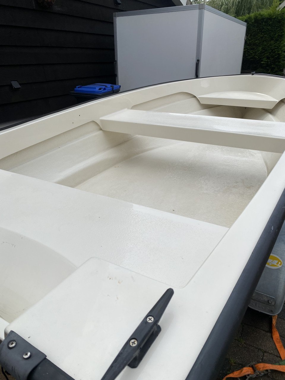 Polyester boot met Riba trailer