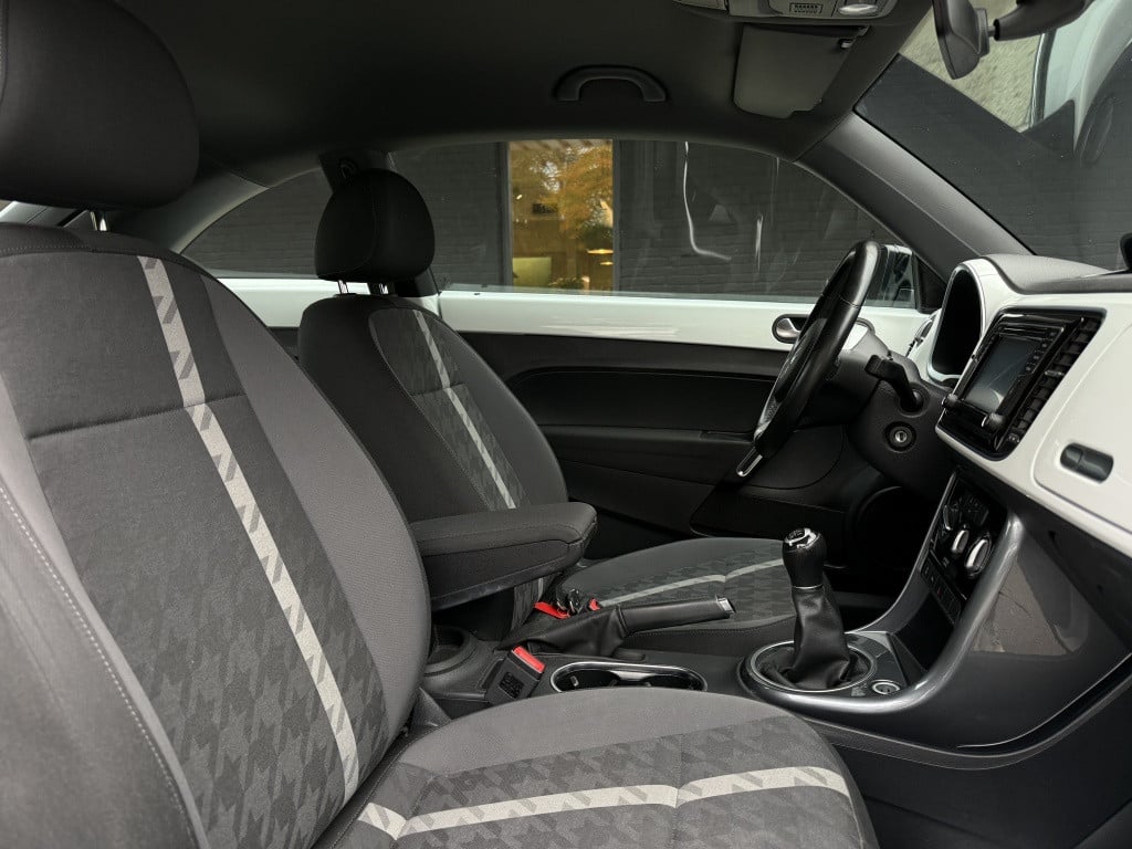 Volkswagen New Beetle 1.2 tsi exclusive s.