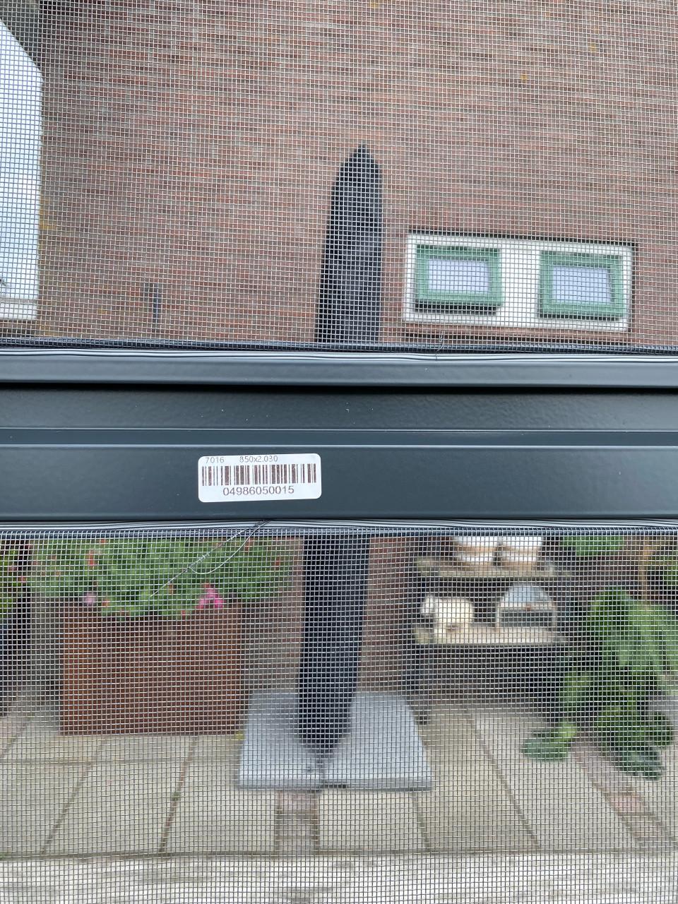 Nieuwe hordeur 203 x 85