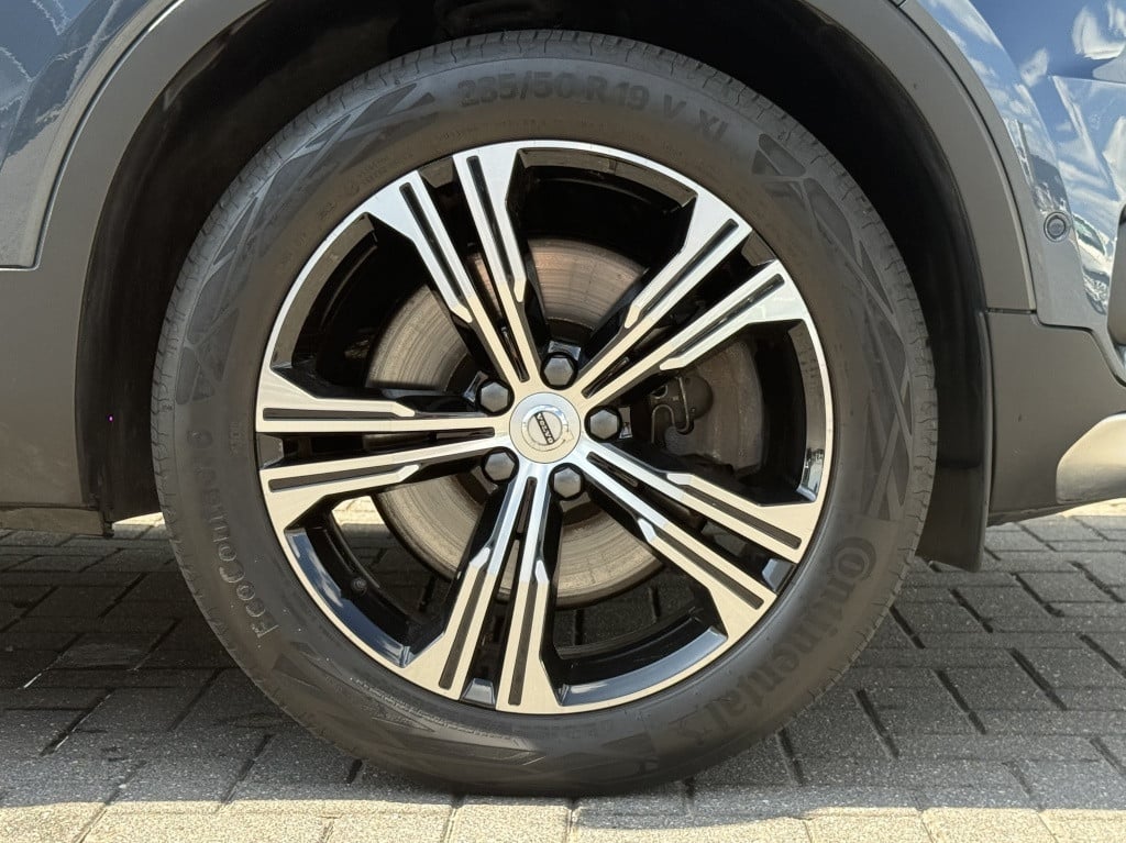 Volvo XC40 t5 262pk recharge inscription| panodak| adap.cruise| 360camera|