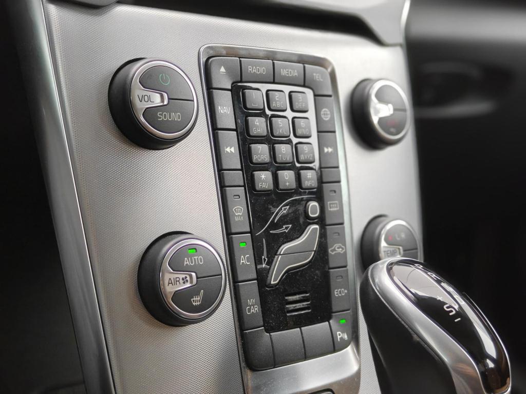 Volvo V40 cross country 1.5 t3 nordic+ luxury