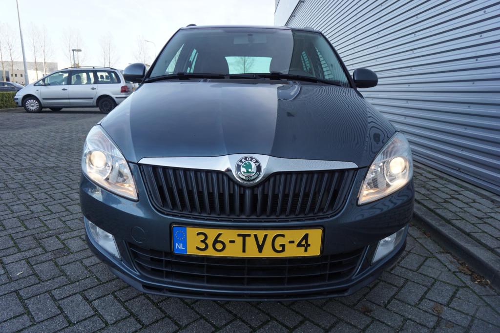 Skoda Fabia combi 1.2 tsi style airco / cruise / elektr. ramen / lm velgen