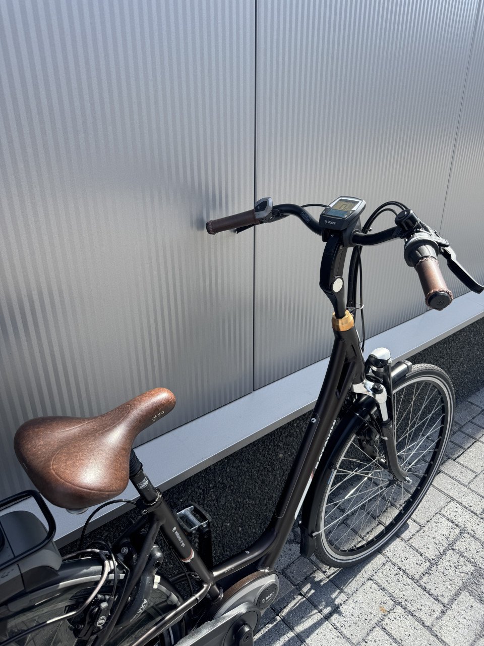 Batavus Milano E-Go middenmotor elektrische fiets 400WH