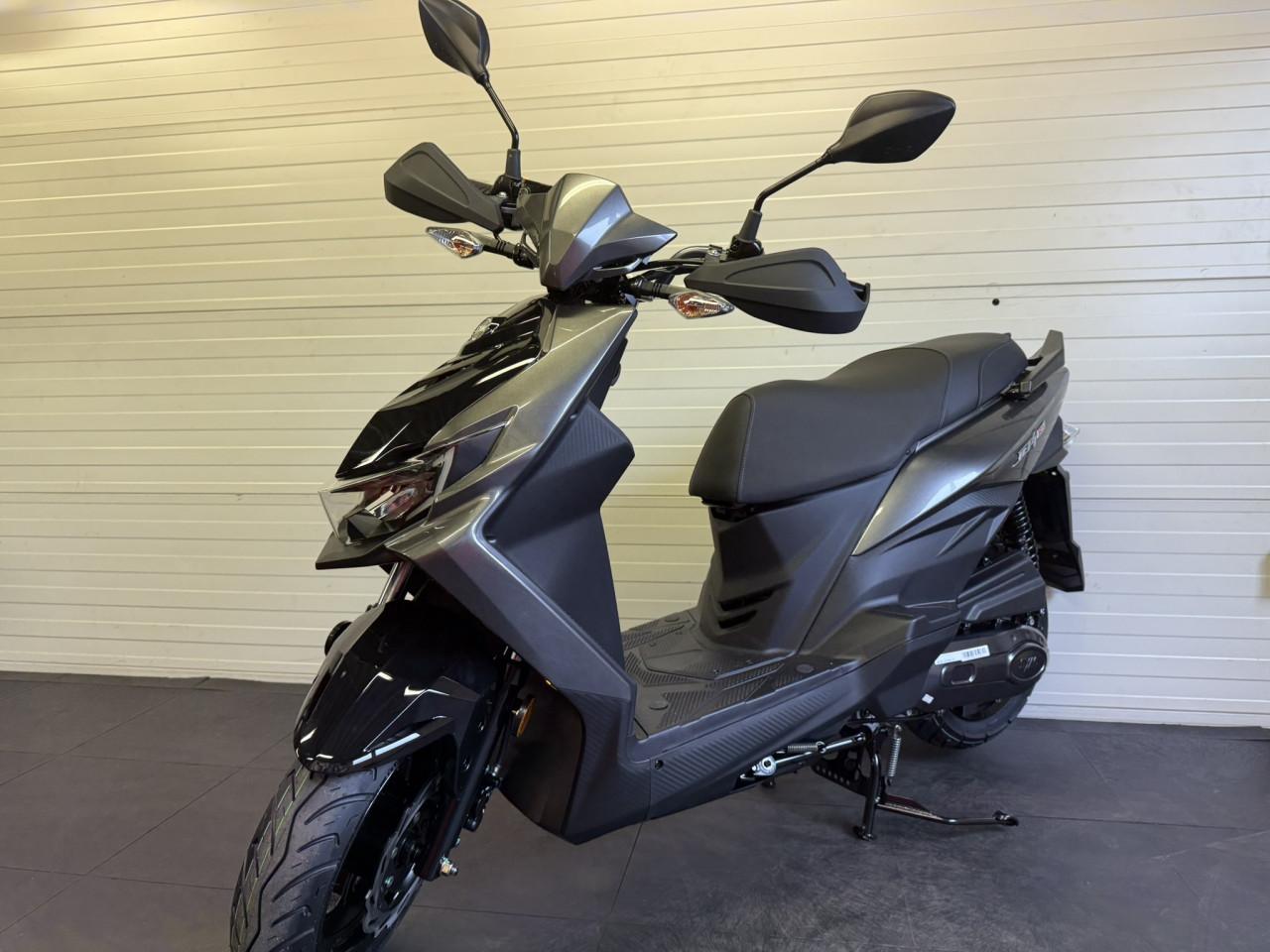 Sym Jet 4 RX 45km nieuw nu uit voorraad leverbaar!