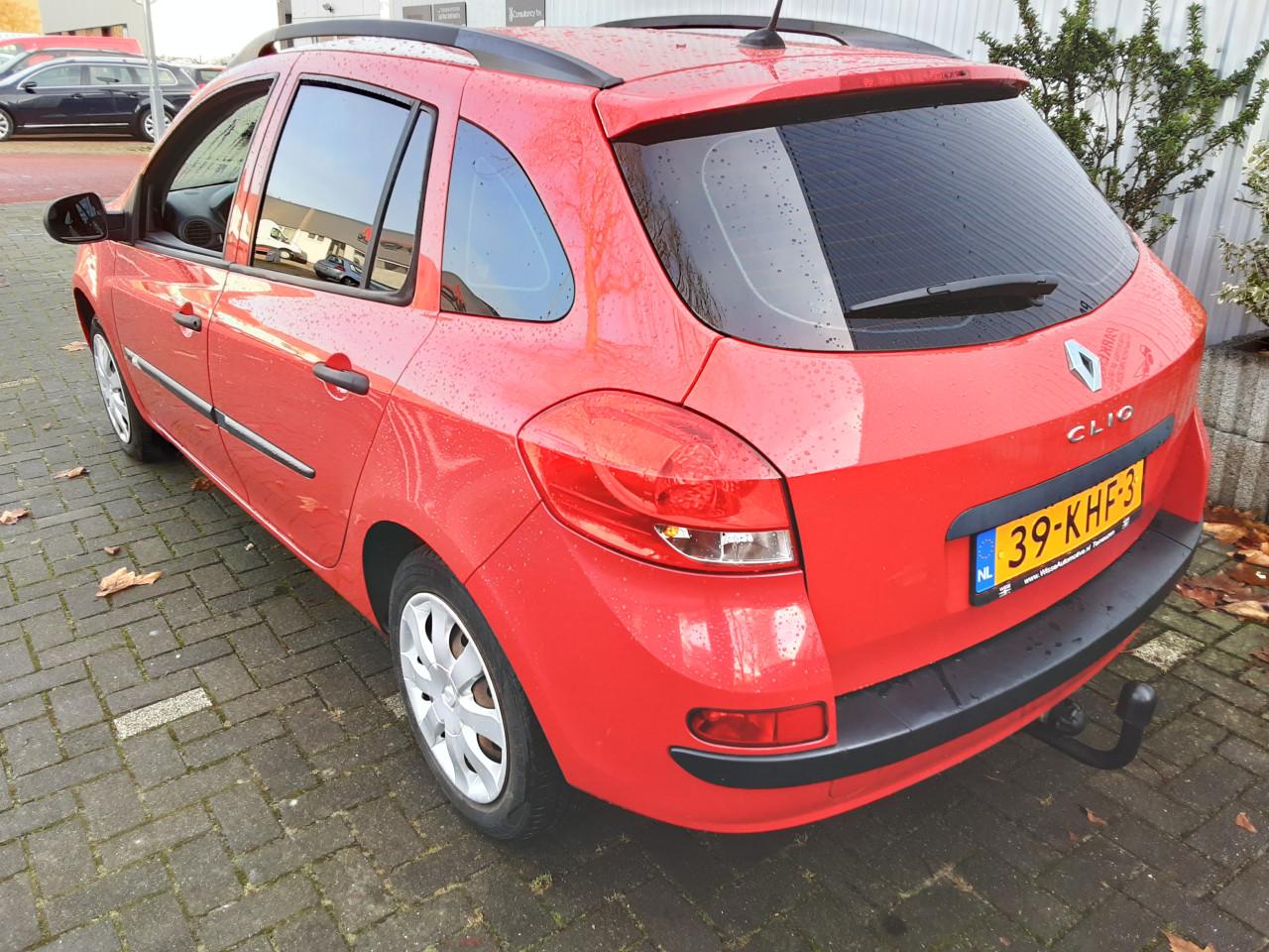 Renault Clio Estate 1.2-16V Special Line