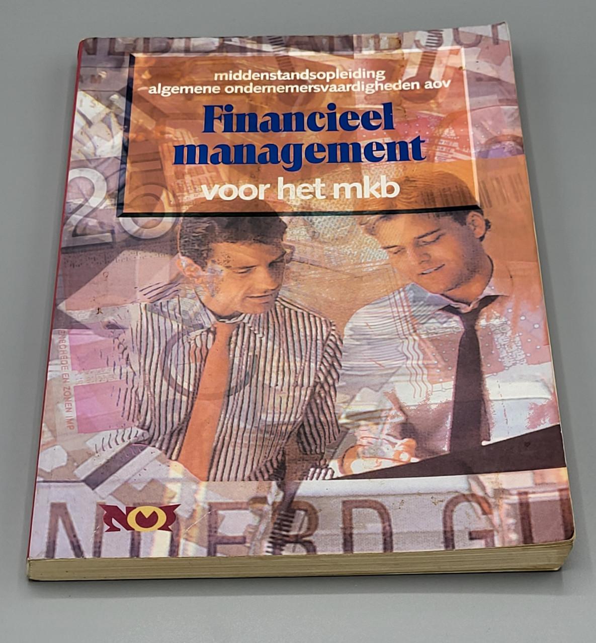 Complete studieboekenset MKB / AOV