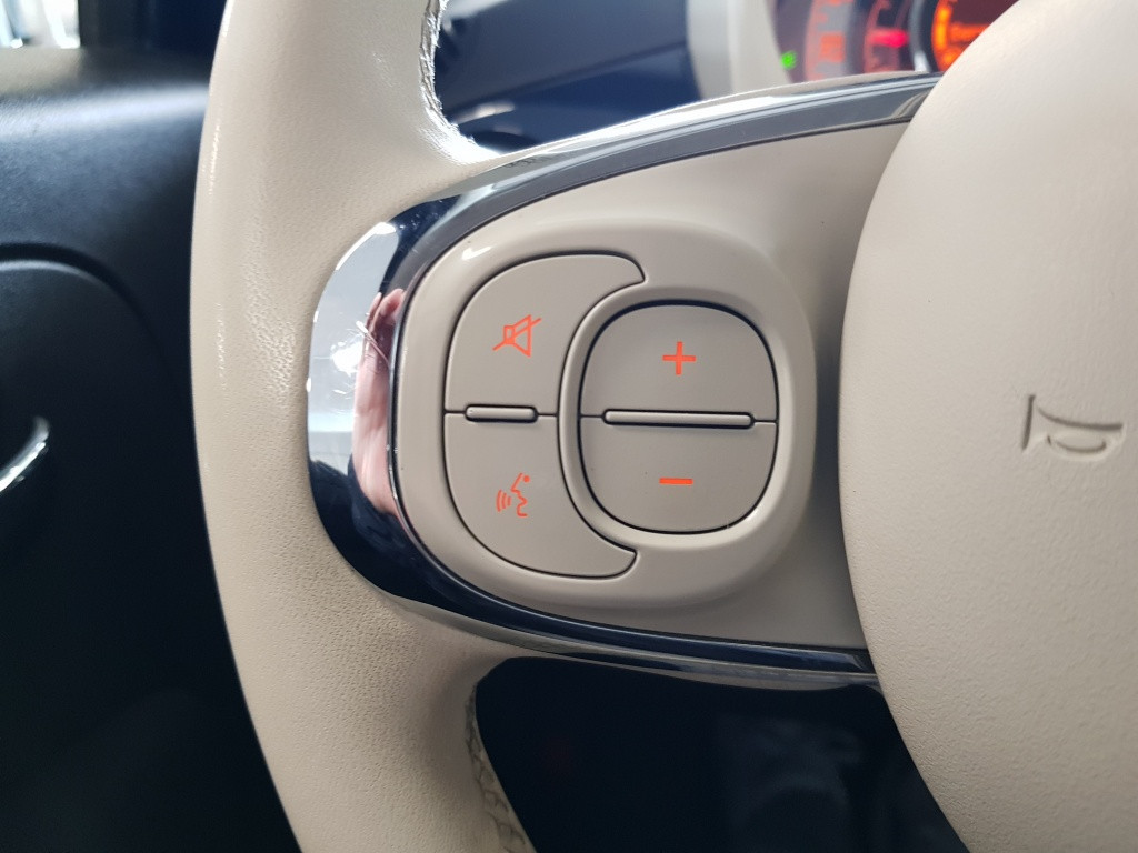 Fiat 500 hybrid lounge