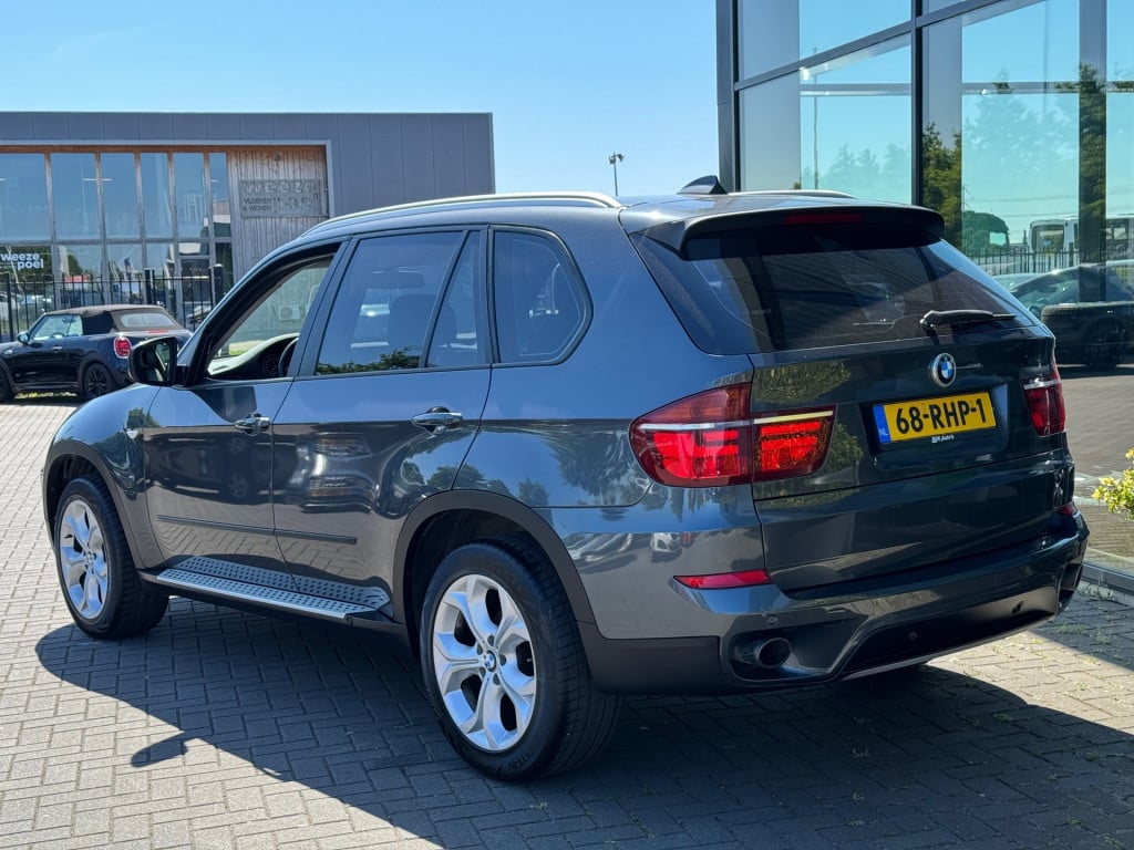 BMW X5 xdrive35i * leder * 19 inch * trekhaak * pdc 2x