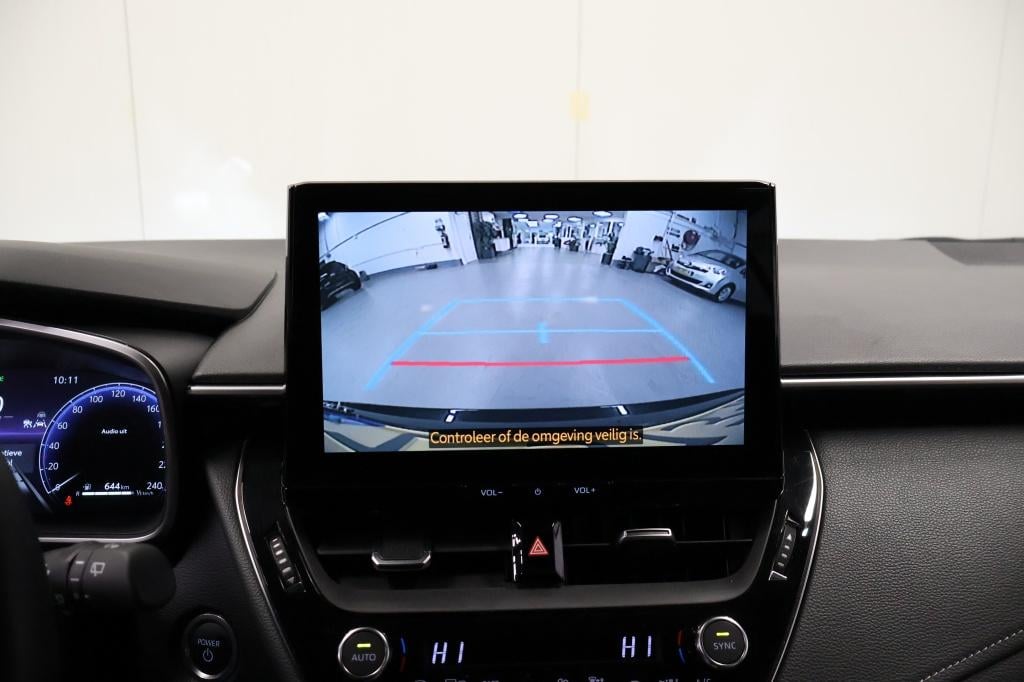 Toyota Corolla Touring Sports hybrid 140 active