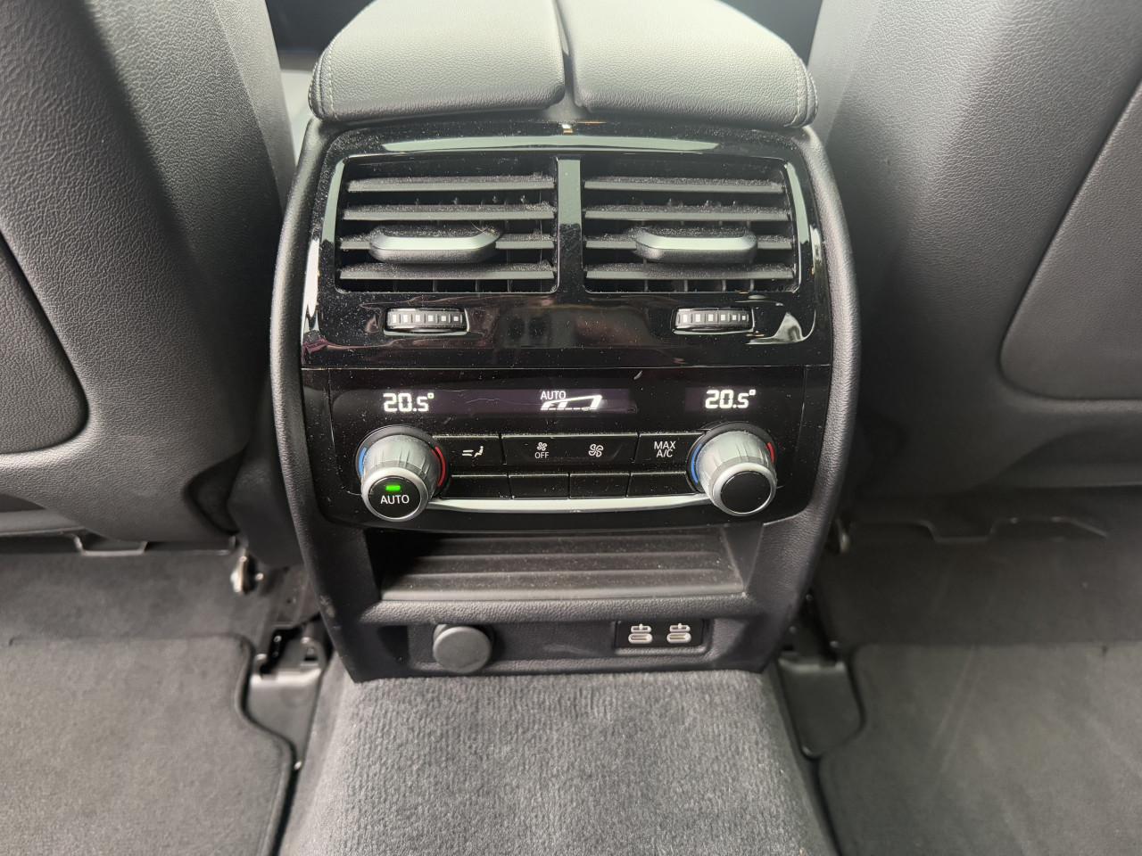 BMW 5-serie Touring - M Sport | BTW | Trekhaak | Laser | Panoramadak | HUD