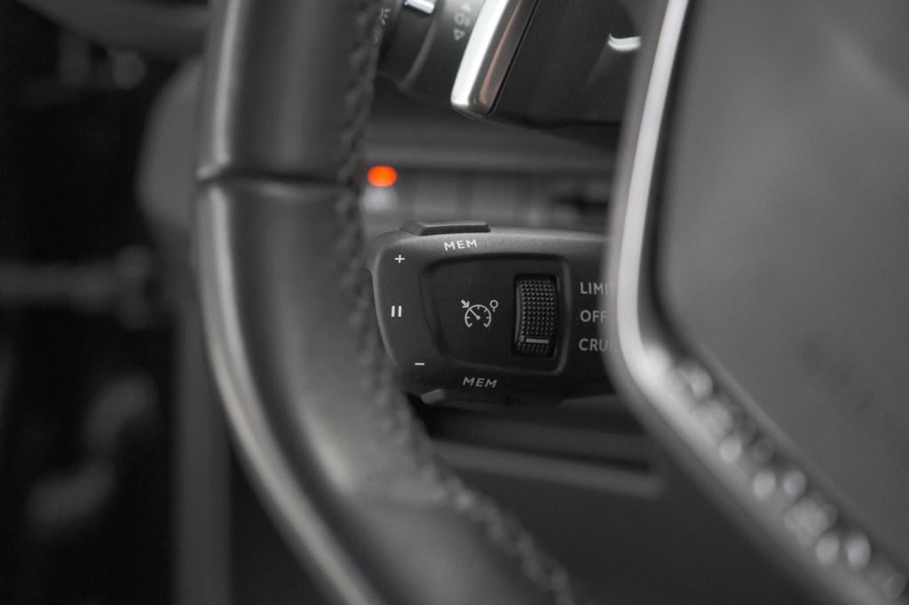Peugeot 3008 puretech 130 eat8 allure | camera | stoelverwarming | apple ca