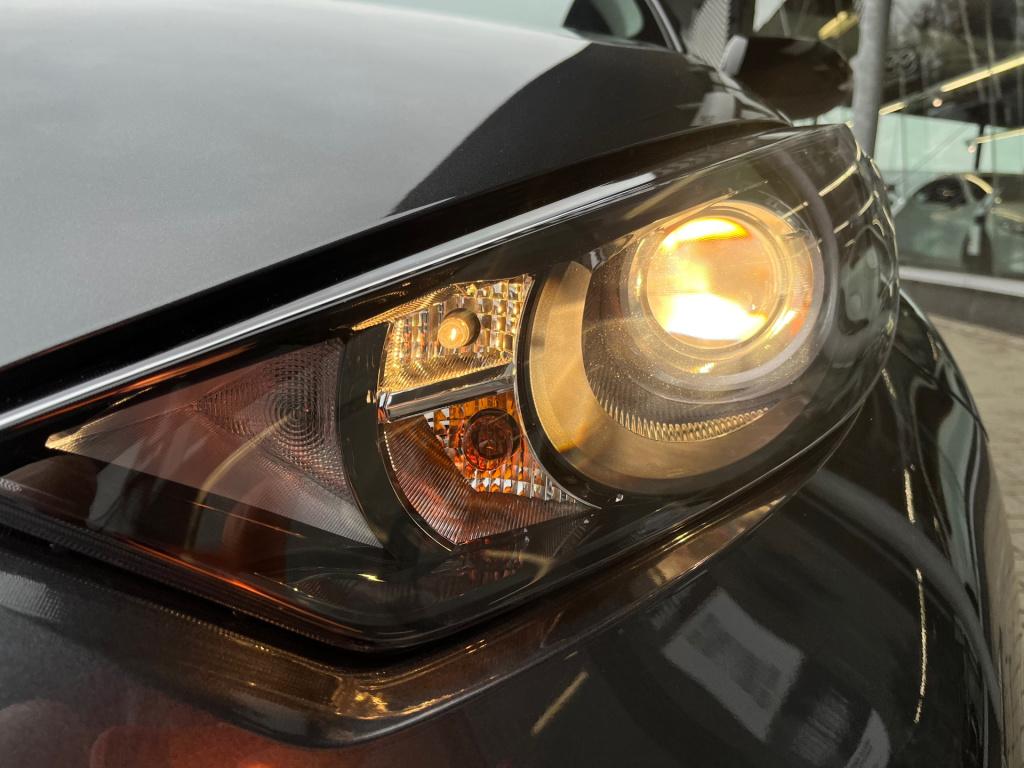 Mazda 2 Hybrid 1.5 centre-line 116 |rijklaar