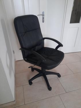 Bureaustoel (in goede staat )